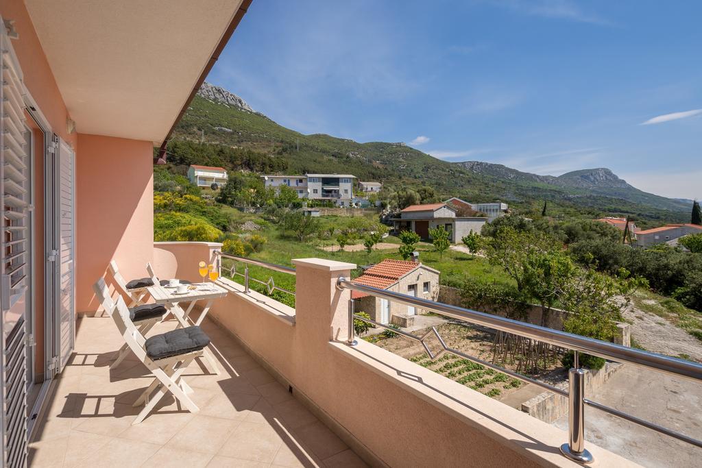 Panorama Holidays Kaštel Stari Extérieur photo