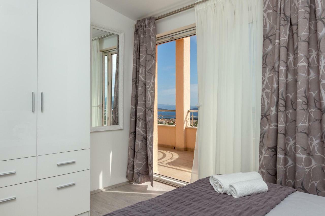 Panorama Holidays Kaštel Stari Extérieur photo